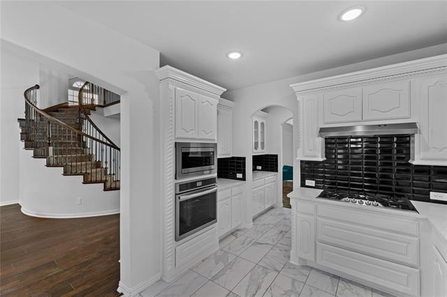 Building Photo - 2305 Hickey Dr