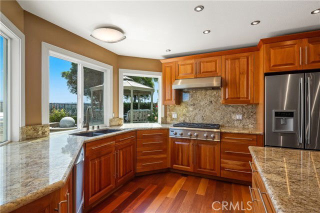 Building Photo - 28356 Chat Dr