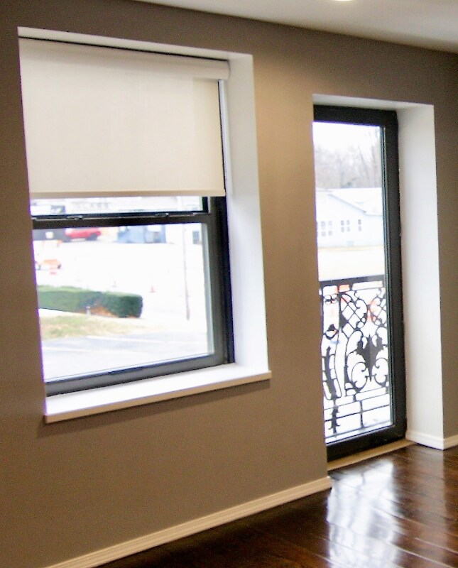 Building Photo - 1306 E 11th St