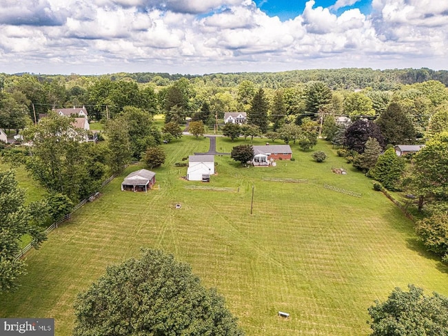 Photo - 1090 Wilson Ave House