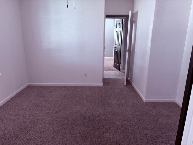 Building Photo - Beautiful Home in Atwater