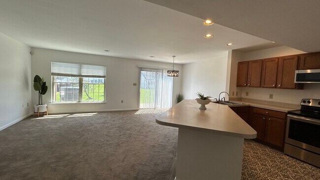 Foto del edificio - 424 Waverly Woods Dr