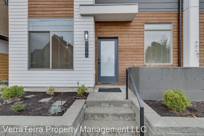 Foto del edificio - 3 br, 2 bath House - 8015A Mary Ave NW