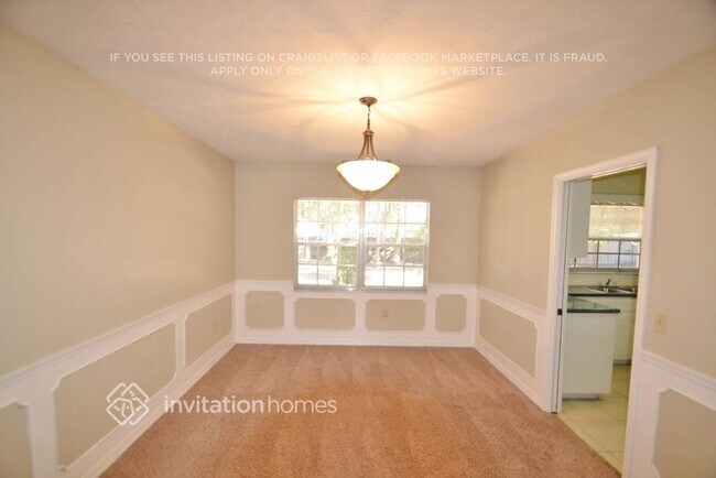 Foto del edificio - 706 Westwood Cir