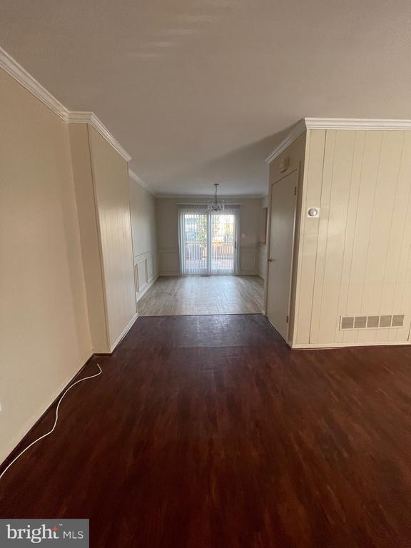 Building Photo - 3610 Marpat Dr