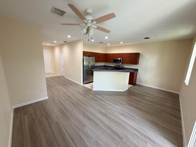 Building Photo - 969 Tortuga Dr