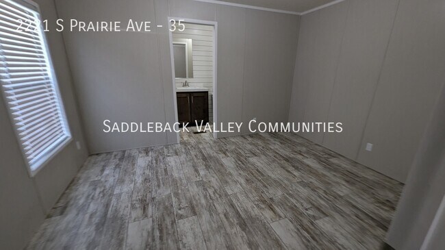 Foto del edificio - 2221 S Prairie Ave