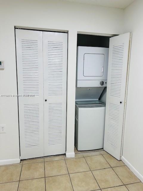 Foto del edificio - 6975 NW 179th St