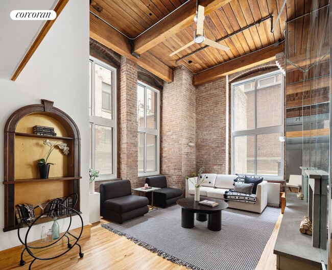 Building Photo - 289 3rd Ave