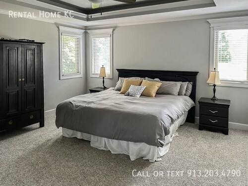 Foto del edificio - 22904 W 47th Terrace