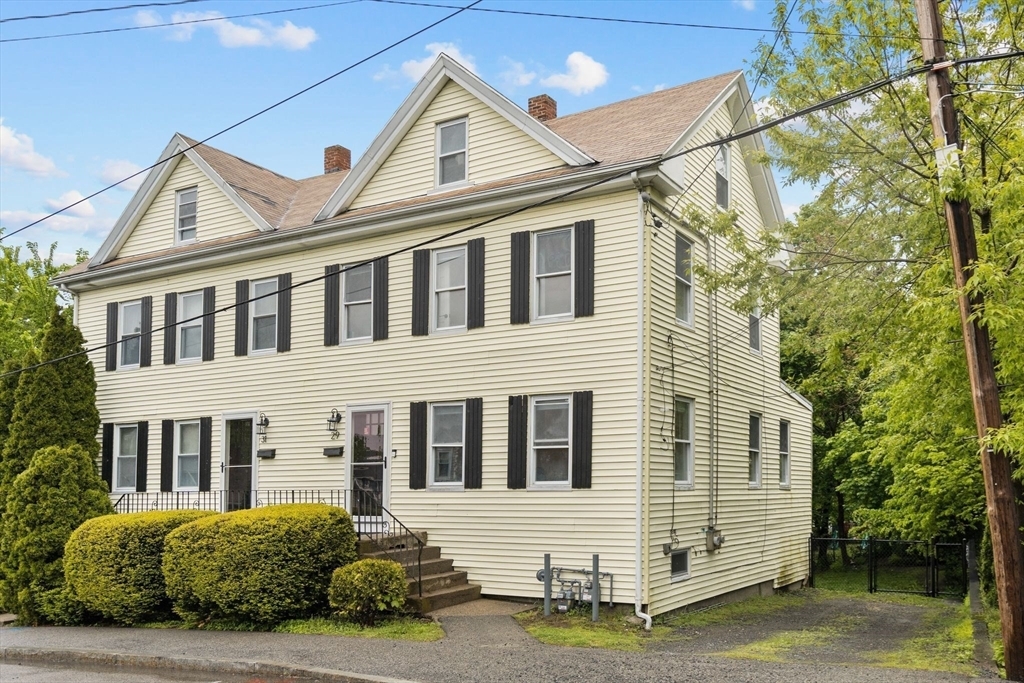 Primary Photo - 29 Sterling St