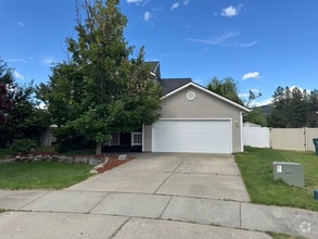 Building Photo - 499 E Dragonfly Dr