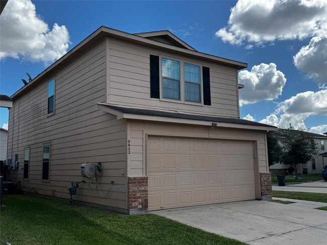 Foto del edificio - 9902 Waldens Pond Court