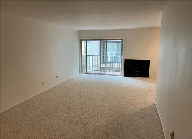 Foto del edificio - 55 Knolls Crescent
