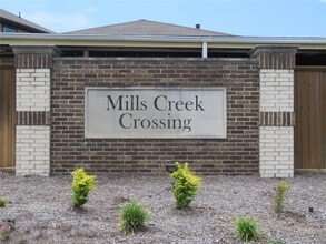 Building Photo - 13031 Mills Creek Meadow Dr