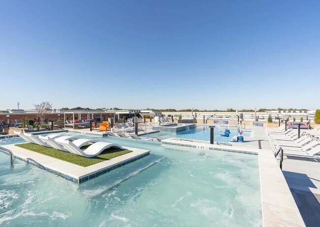 The Standard at Auburn - The Standard at Auburn Apartments