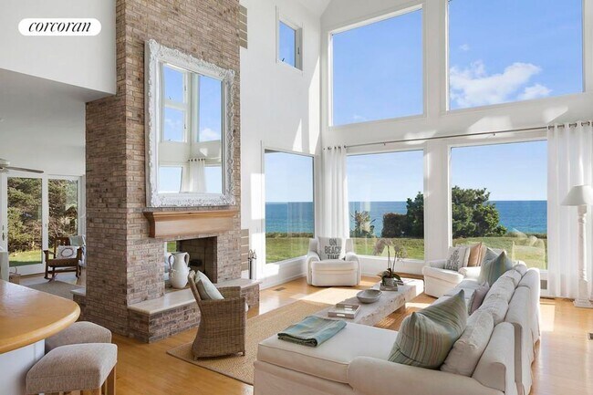 Foto del edificio - 390 Old Montauk Hwy