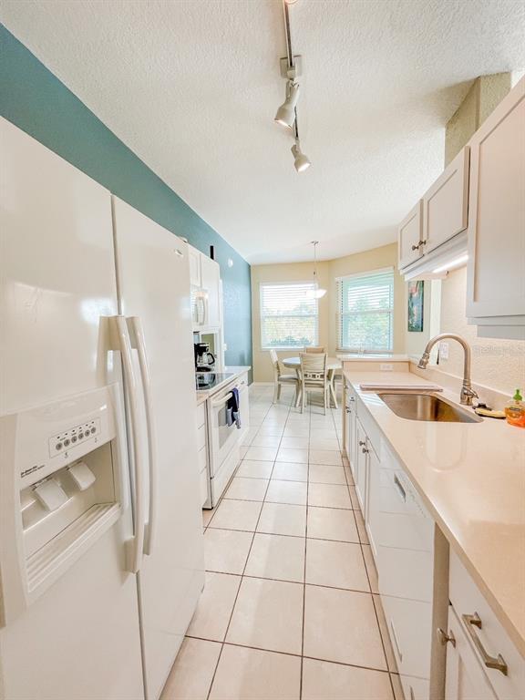 Building Photo - 1802 Auburn Lakes Cir