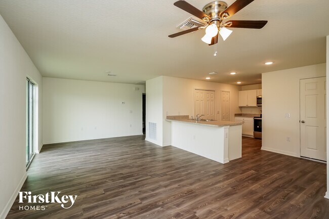 Foto del edificio - 2204 NE 22nd Pl