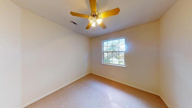 Foto del edificio - 2117 Willow Way