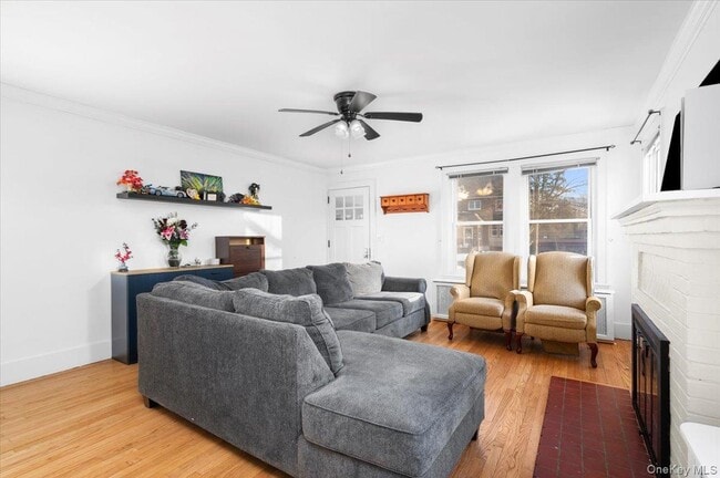 Building Photo - 179 Serrano Ave