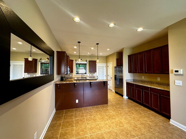 Building Photo - Cozy 2 bedroom home in Clarksville