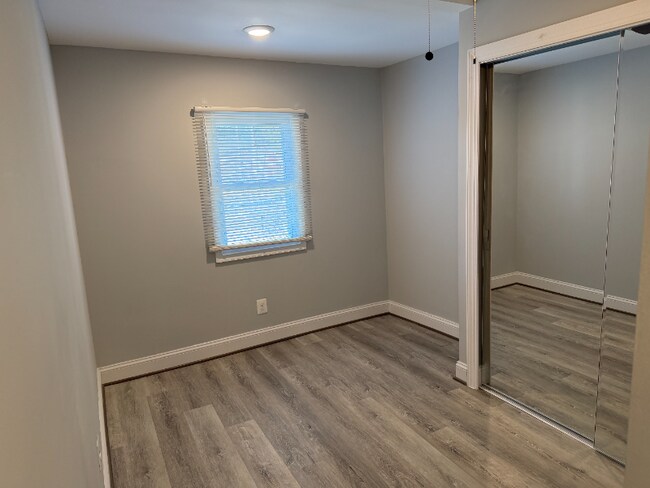 Foto del edificio - 716 E 23rd St