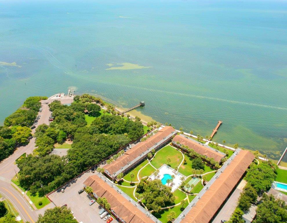 Foto principal - 650 Pinellas Point Dr S