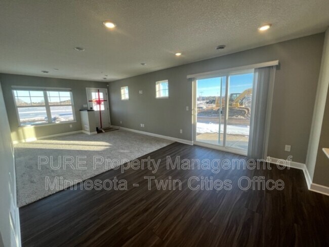 Foto del edificio - 14803 Ardee Pl