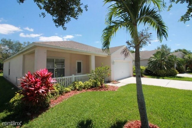 Building Photo - 4 br, 2 bath House - 955 North 13th Sq