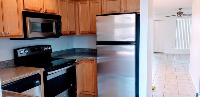 Building Photo - 11640 N 51st Ave