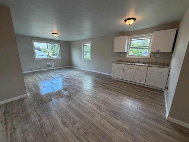 Foto del edificio - 5014 Prescott Ave