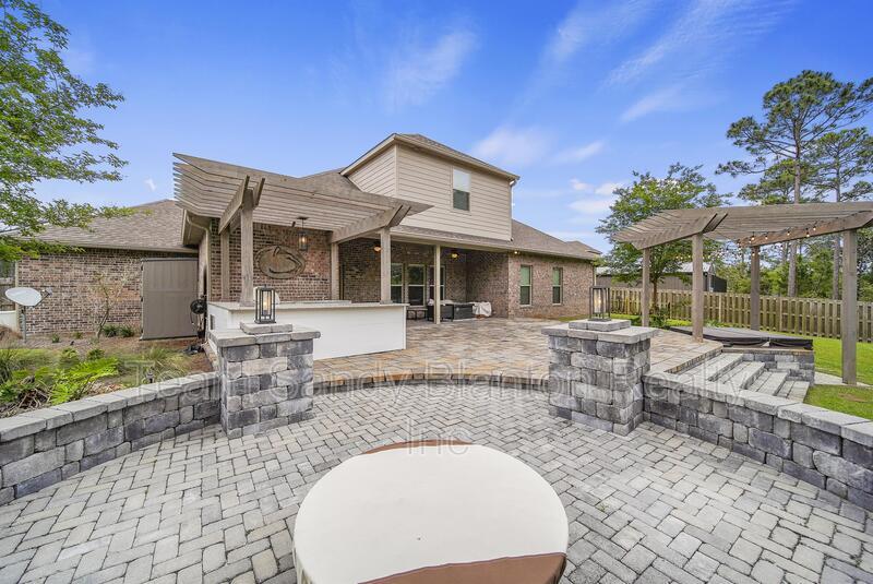 1361 Lombardy Dr, Gulf Breeze, FL 32563 House for Rent in Gulf Breeze