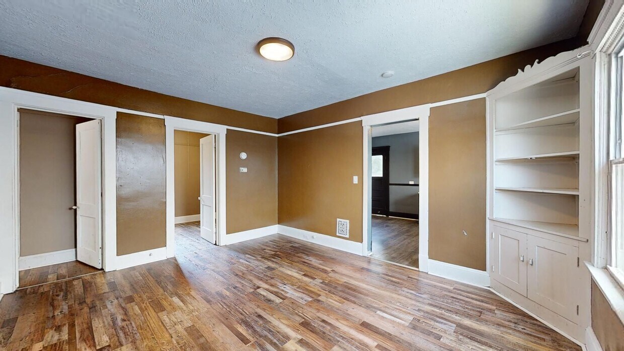 Primary Photo - 4104 Clybourne