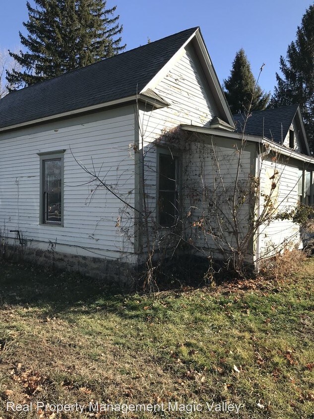 Building Photo - 318 N Date St