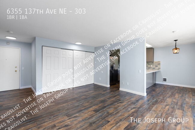 Building Photo - 6355 137th Ave NE