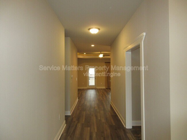 Building Photo - 5966 Rustic Ridge Circle