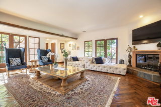 Foto del edificio - 10365 Holman Ave