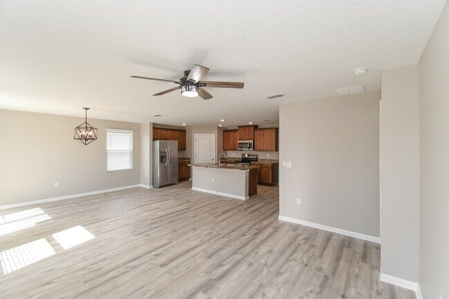 Foto del edificio - 2283 Pebble Point Dr