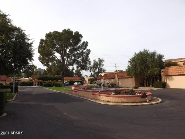 Building Photo - 5100 N Miller Rd