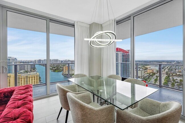 Foto del edificio - 4010 S Ocean Dr