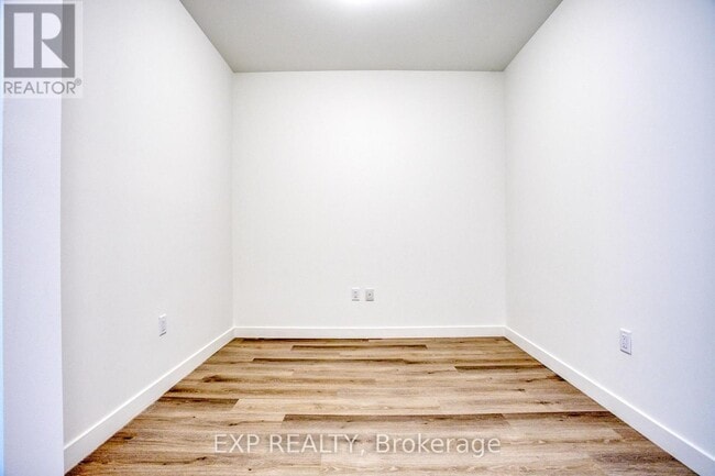 Photo du bâtiment - 461 Green Rd