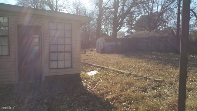 Building Photo - 4 br, 2 bath House - 3271 S Perkins Rd