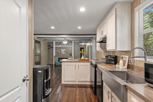 Foto del edificio - 211 Woodstock