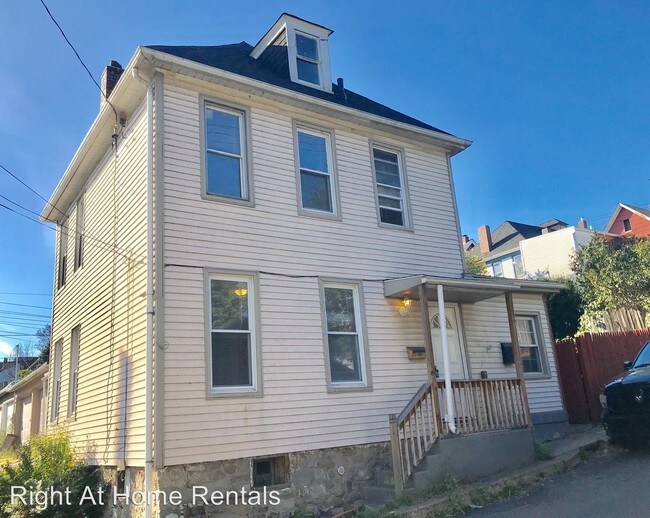 Foto del edificio - 3 br, 1 bath House - 118 N Mulberry Street