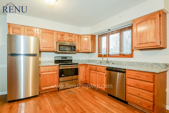 Foto del edificio - 1125 Florland Dr