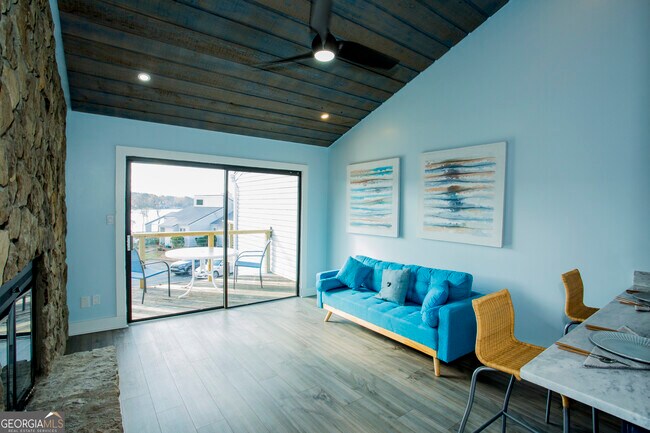 Building Photo - 265 Clearview Ct
