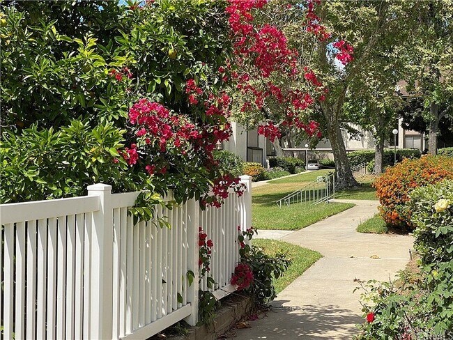 Foto del edificio - 8990 19th St