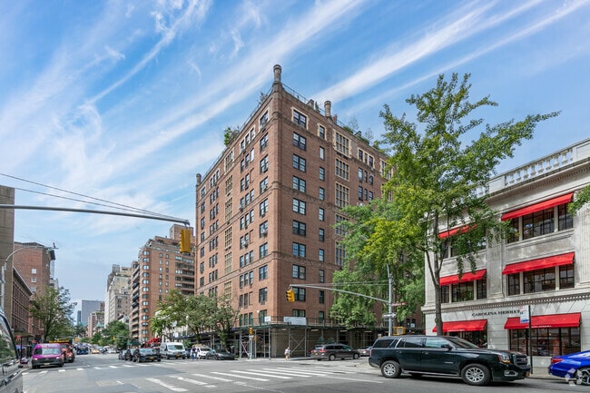 Building Photo - 14-16 E 75th St