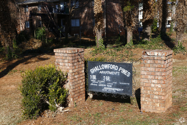 Shallowford Pinese - Shallowford Pines